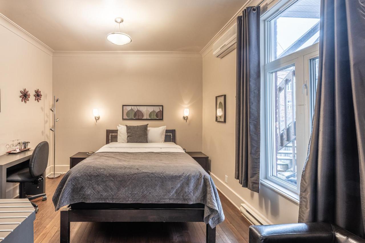 Petit Hotel - Cafe Krieghoff Квебек Экстерьер фото
